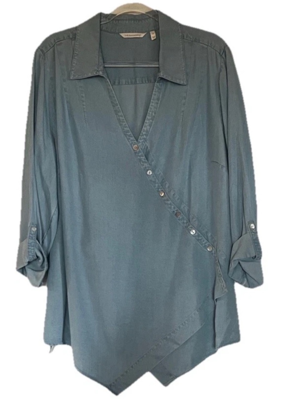 Soft Surroundings SZ 1X Chambray Dusty Blue Roll Tab Sleeve Asymmetrical Shirt